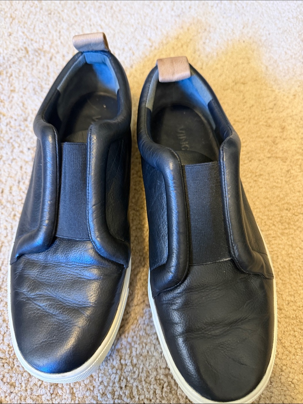 Vince Caden Black Leather Slip-On Sneakers Size 7 (Fits 7.5 - 8)